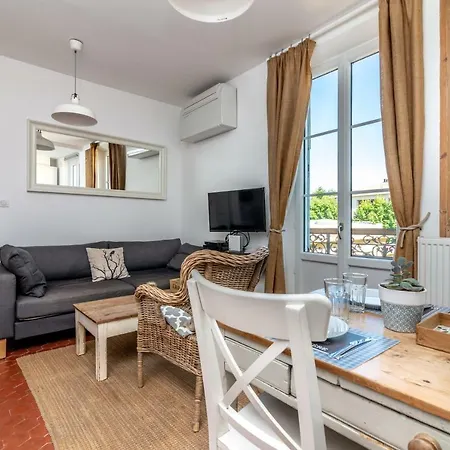 Beau 2 Pieces Dans Le Vieil Apartment Antibes